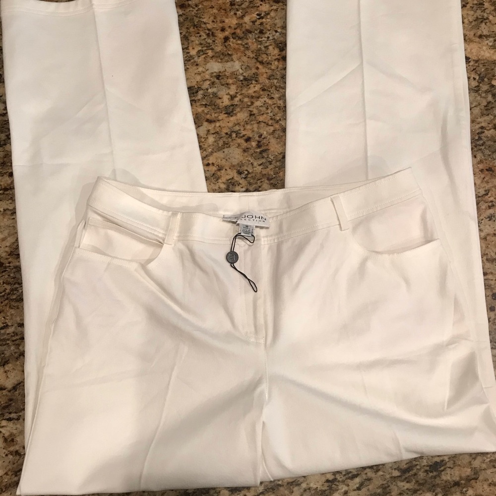 ST JOHN White Pants